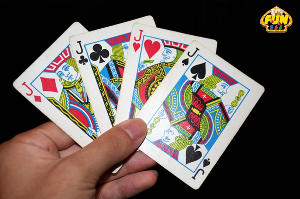 Ý nghĩa của những lá Bồi (J) trong bộ 52 lá bài tây