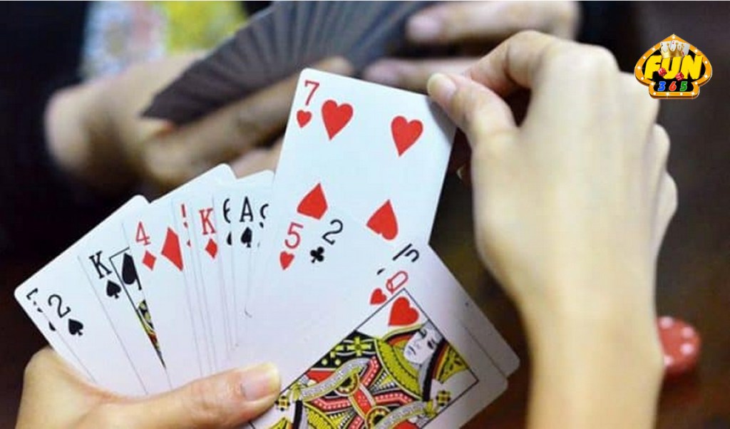 Thời điểm giấu bài trong game bài Tiến lên miền nam | fun365 club